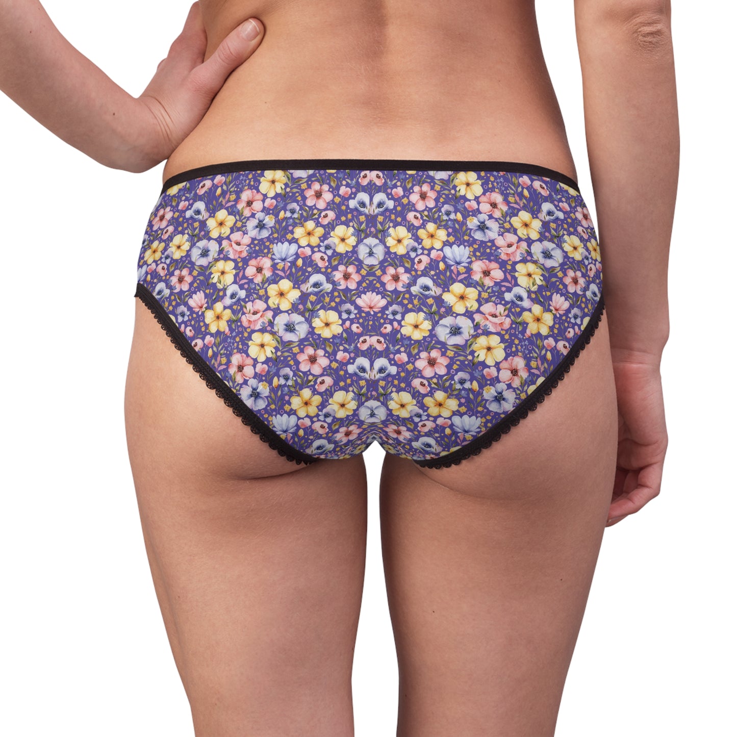 Floral Cotton Women's Briefs – Comfortable & Stylish Intimates for Everyday Wear